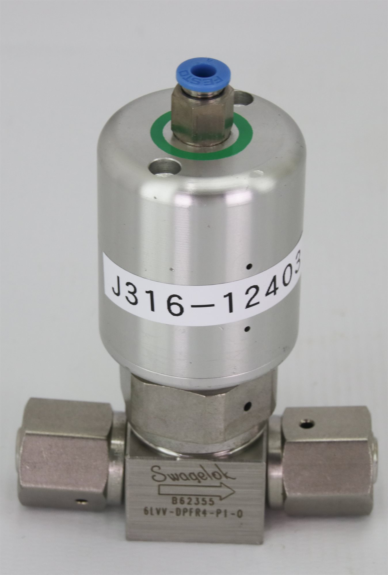 12403 SWAGELOK DIAPHRAGM SEALED VALVE, ¼